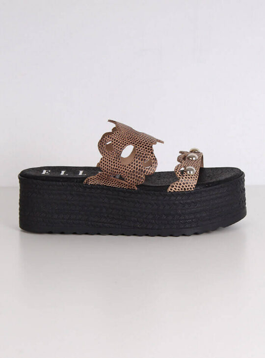 Πλατφόρμες DOLCE Με Μεταλλικές Λεπτομέρειες