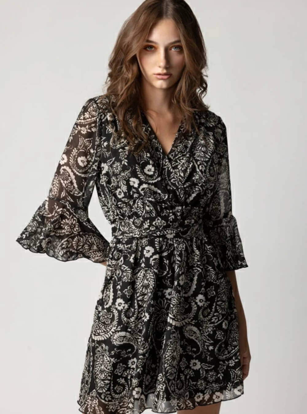 ΜΙΝΙ ΦΟΡΕΜΑ DESIREE