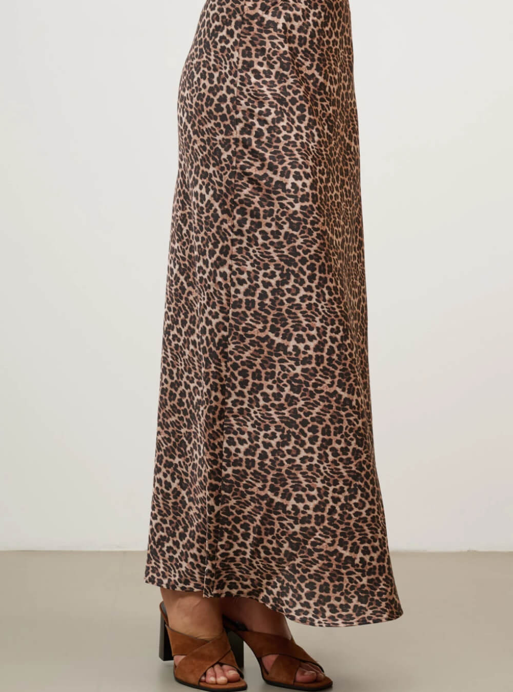 ΣΑΤΕΝ ΦΟΥΣΤΑ ΛΕΟΠΑΡ ΜΑΞΙ DESIREE||ΣΑΤΕΝ ΜΑΚΡΙΑ ΦΟΥΣΤΑ ΛΕΟΠΑΡ||ΦΟΥΣΤΕΣ||ΓΥΝΑΙΚΕΙΑ ΡΟΥΧΑ