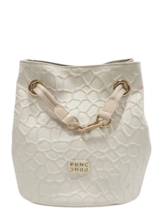 Γυναικεία τσάντα ώμου-πουγκί χιαστί με κροκό σχέδιο κατασκευασμένη από οικολογικό δέρμα και ύφασμα FRNC 6193 PRL. Διαθέτει ρυθμιζόμενο λουράκι Κλείσιμο με μαγνήτη Διαθέτει εσωτερική τσέπη Λογότυπο στο μπροστινό μέρος Διαθέτει αφαιρούμενο λουράκι Διαστάσεις: ΥΨΟΣ: 29cm ΠΛΑΤΟΣ: 26cm