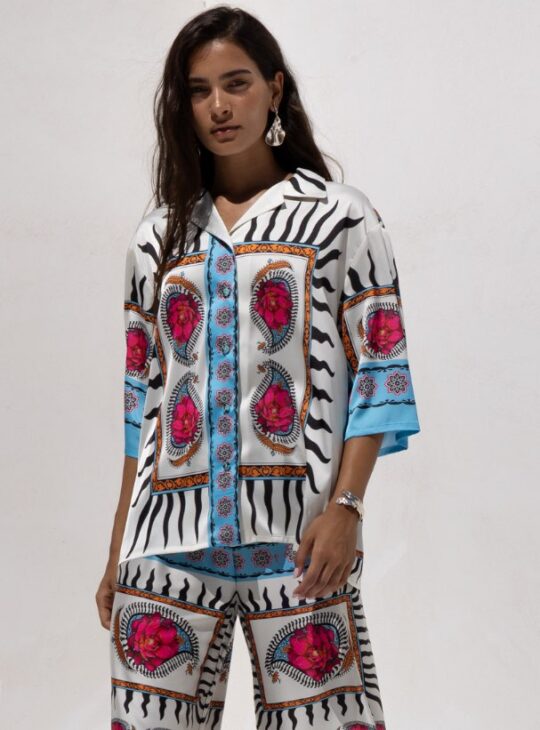 Γυναικείο εμπριμέ πουκάμισο με μοναδικά σχέδια κατασκευασμένο από αέρινο ύφασμα NEMA RESORT WEAR DRIFT TOP.