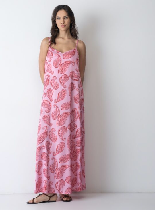 Μακρύ τιραντέ φόρεμα με υπέροχο μοναδικό print NEW AGE FASHION PALOMA DRESS Κατασκευασμένο από απαλό σατινέ ύφασμα.