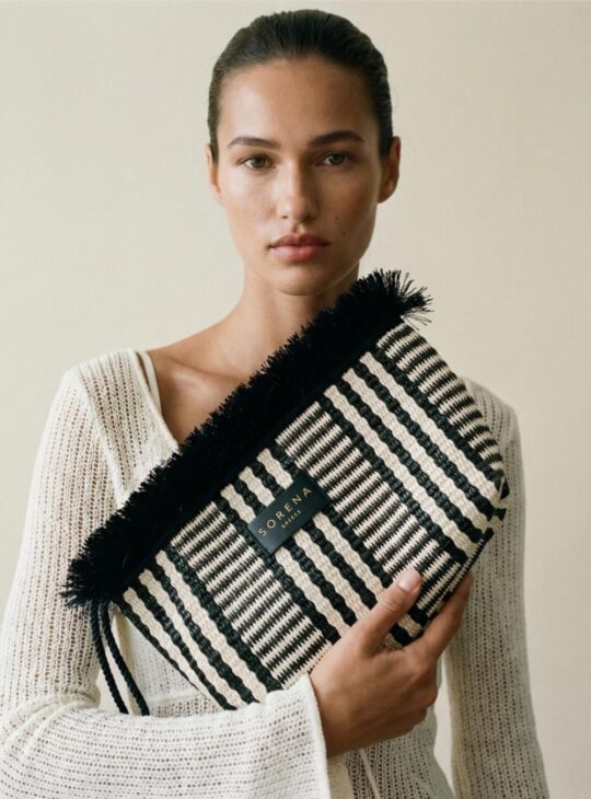 SORENA SAMIOPOULA AMMOS CLUTCH